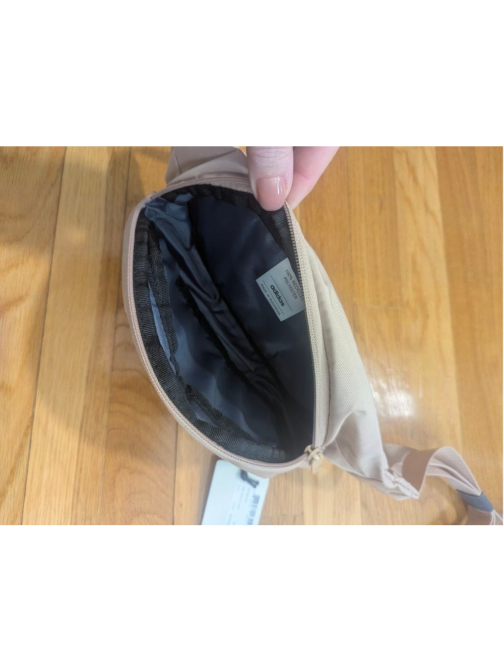 Adidas Core Waist Pack NWT Magic Beige + Off White Crossbody Bag - Picture 5 of 9